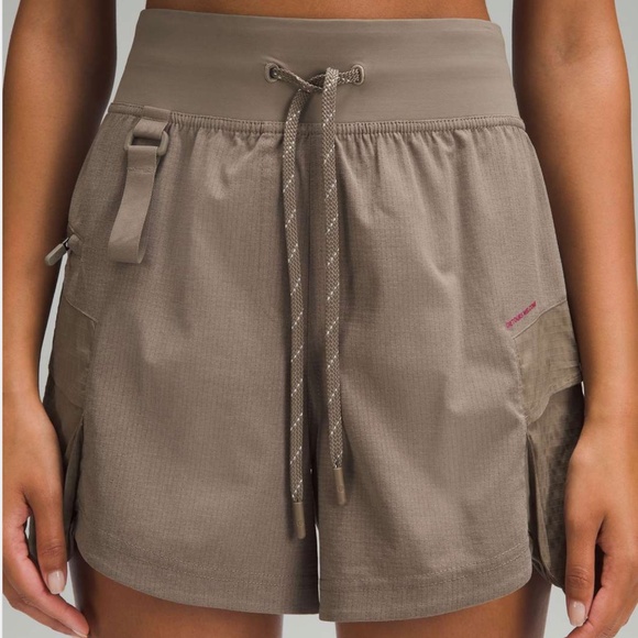Lululemon WovenAir High-Rise Hiking Short 4" - Nomad SIZE 4 - Picture 6 of 8